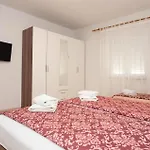 Ferienhaus In Pridraga